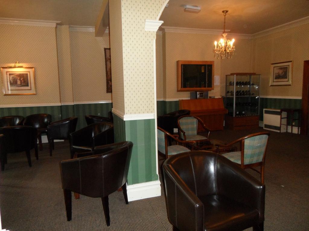 Glen Usk Hotel Llandrindod Wells Εξωτερικό φωτογραφία