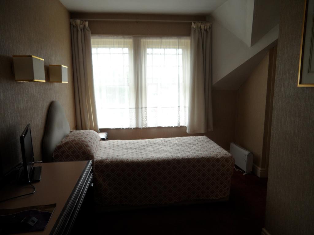 Glen Usk Hotel Llandrindod Wells Εξωτερικό φωτογραφία