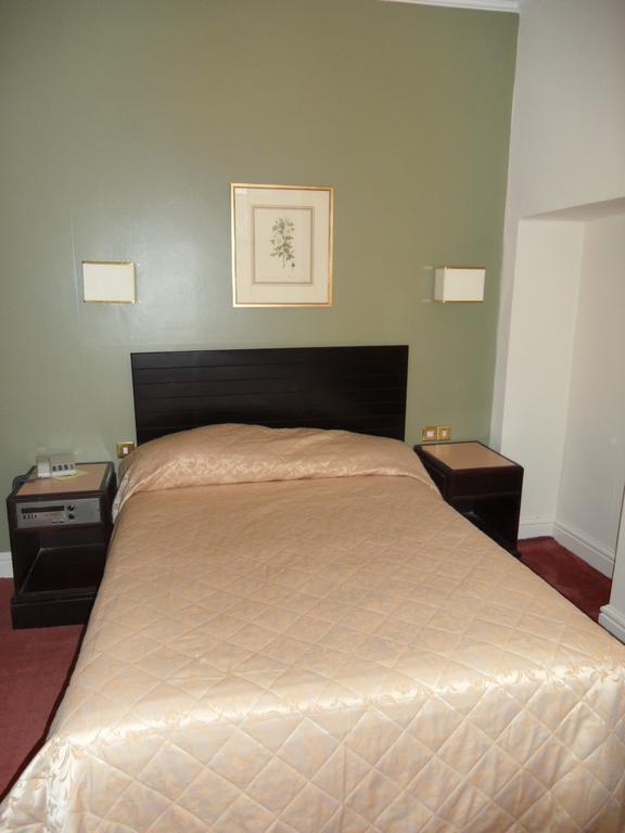 Glen Usk Hotel Llandrindod Wells Εξωτερικό φωτογραφία